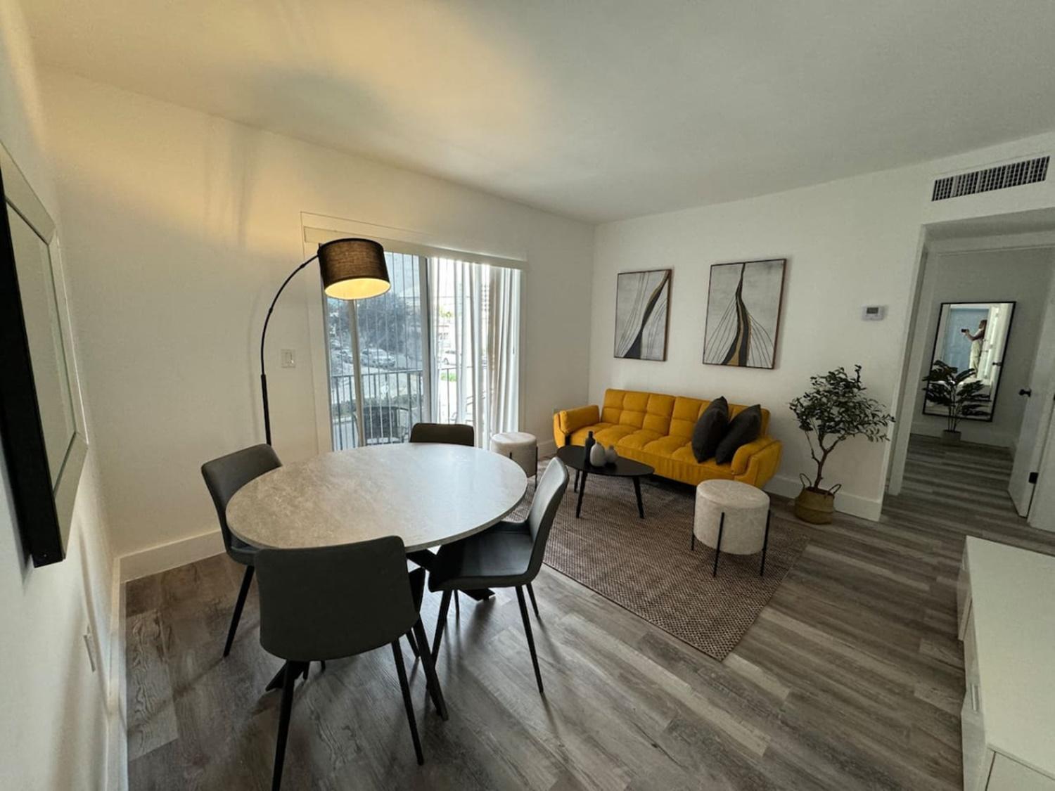 Remodeled Little Havanna Apartments Great Location Miami Exterior foto